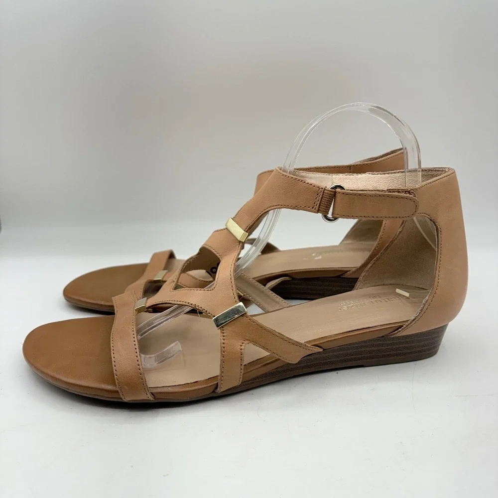 Naturalizer juniper wedge